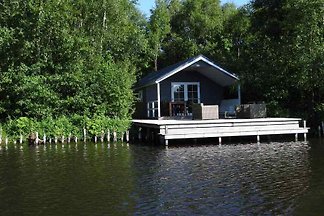 OV052 - Vakantiehuis in Ossenzijl