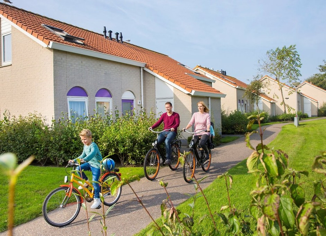Ze454 Holiday Home In Renesse In Renesse Company Silka Holiday