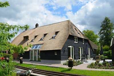 OV261 - Holiday home in Giethoorn
