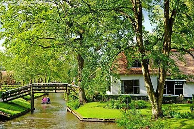 OV261 - Holiday home in Giethoorn