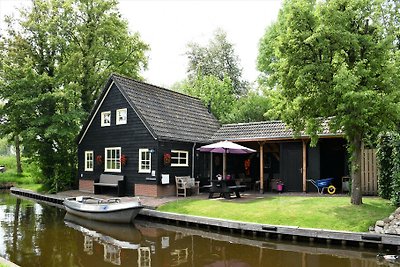 OV147 - Holiday home in Giethoorn