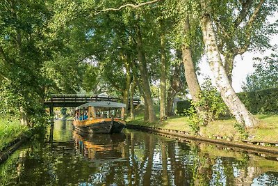 OV117 - Holiday home in Giethoorn