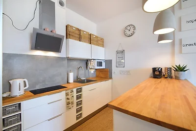 Privates Appartement mit Meerblick