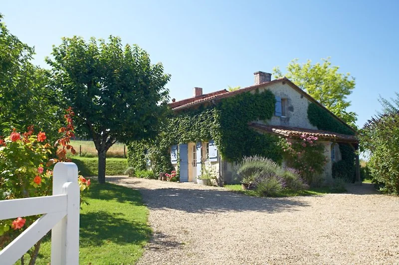 Einfahrt Chez Jouan