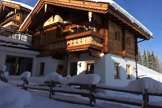 Ferienhaus in Pistenlage mit Sauna!