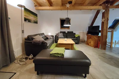 Gelbes Haus Ferienhaus + Saunahütte