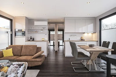 HouseBoat MeerZon, am Wasser geleg