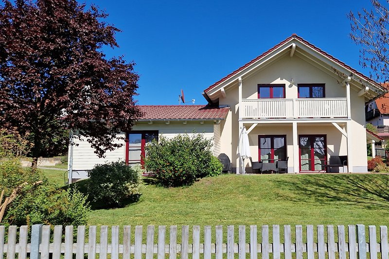 Neues Ferienhaus auf der Rathmannsdorfer Höhe