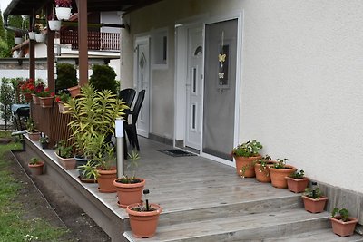 Villa-Tábori am Balatonmariafürdö !