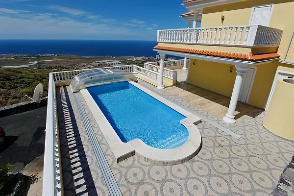 Haus Salvatore, toller Pool, SAT/Wifi deals , Teneriffa Süd für 2 Pers.