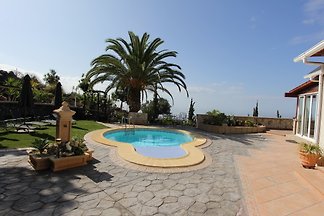 Casa Carlito z basenem z podgrzewaną wodą