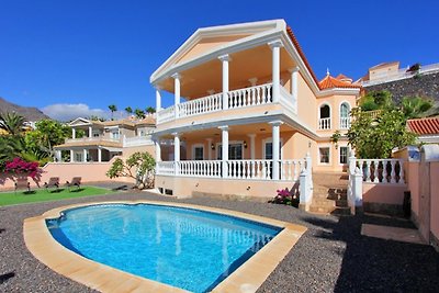 Ferienhaus Villa Apolonia + Pool