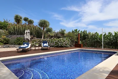 Finca Los Dragos in Playa San Juan