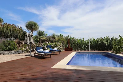 Finca Los Dragos in Playa San Juan