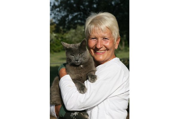 Madame H. Ambord Madame H. Ambord
