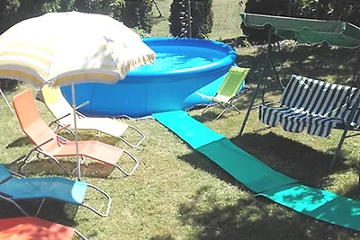 Ferienhaus ruhige Lage mit Pool