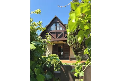 E 607 - Ferienhaus 30m vom Strand