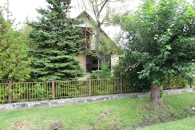 E 296 Ferienhaus mit Pool