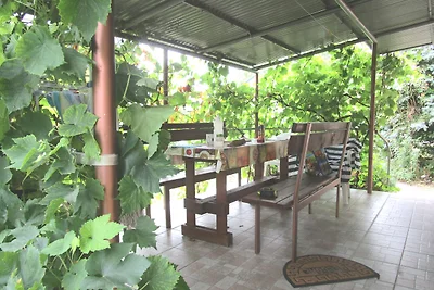 Ferienhaus ruhige Lage mit Pool