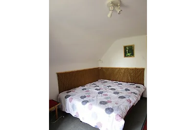 Ferienhaus ruhige Lage mit Pool