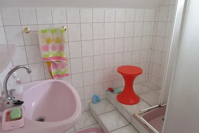 Ferienhaus ruhige Lage mit Pool