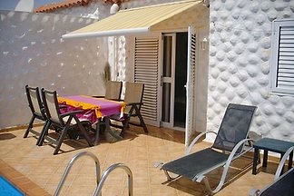 Lijep i dobro održavan bungalov