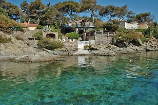 Cap Bleu