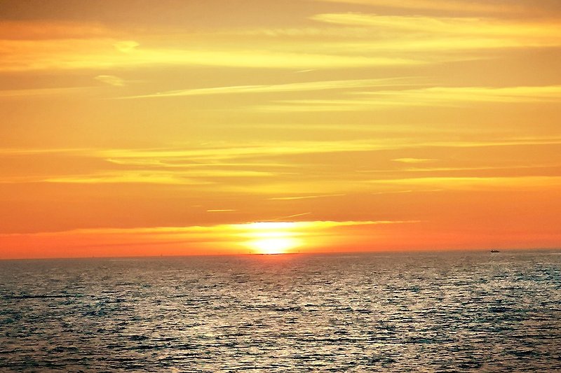 Sonnenuntergang am Meer in Glowe erleben