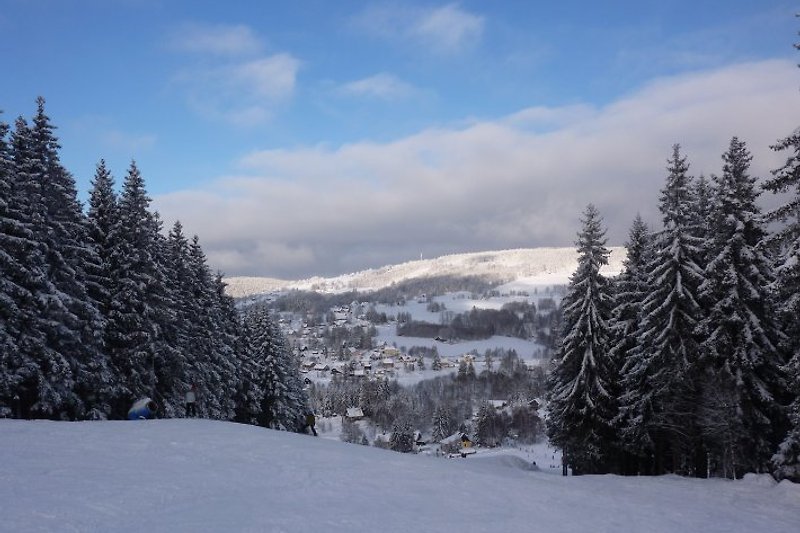 Skizentrum am Beiberg mit Aschberg