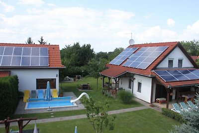 Ferienhaus Csorba mit Klima & Pools