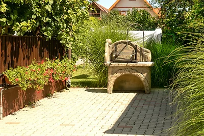 Ferienhaus Csorba mit Klima & Pools