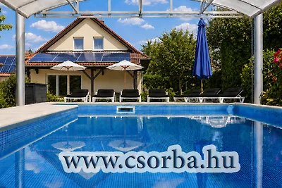 Maison de vacances Csorba avec climat & piscines