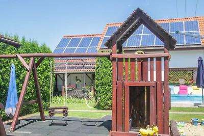 Ferienhaus Csorba mit Klima & Pools