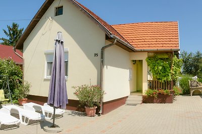 Ferienhaus Csorba mit Klima & Pools