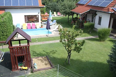 Ferienhaus Csorba mit Klima & Pools