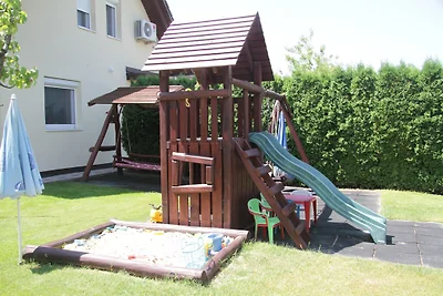 Ferienhaus Csorba mit Klima & Pools