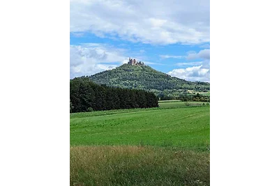 am Fuße der Burg Hohenzollern