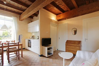 Casa Marsilva, im Dorfkern,nähe See