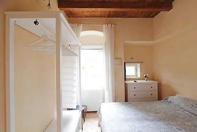 Casa Marsilva, im Dorfkern,nähe See