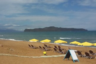 Pavlakis-Beach Apartment