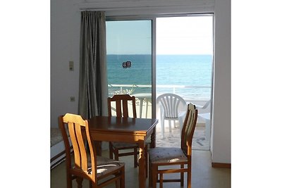 Pavlakis-Beach Apartment