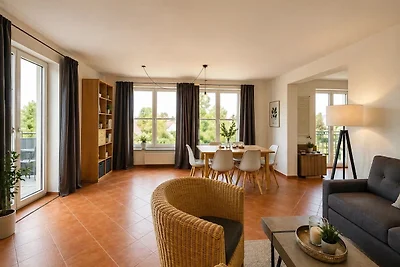 Sunny holiday apartment 3 rooms 100 sqm