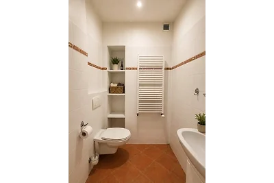 Sunny holiday apartment 3 rooms 100 sqm