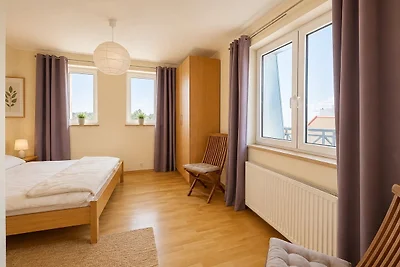 Sunny holiday apartment 3 rooms 100 sqm