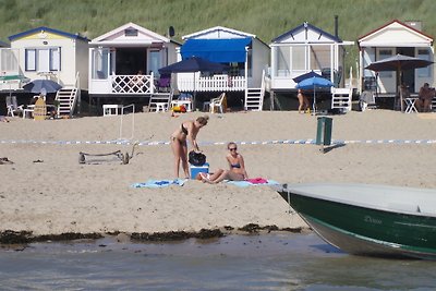 Slaapstrandhuisje Zeeland