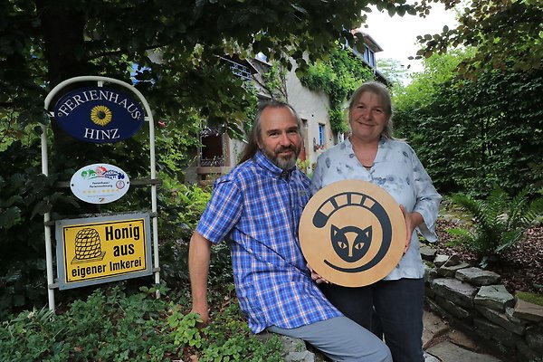 Frau I. Thomas-Hinz Frau I. Thomas-Hinz