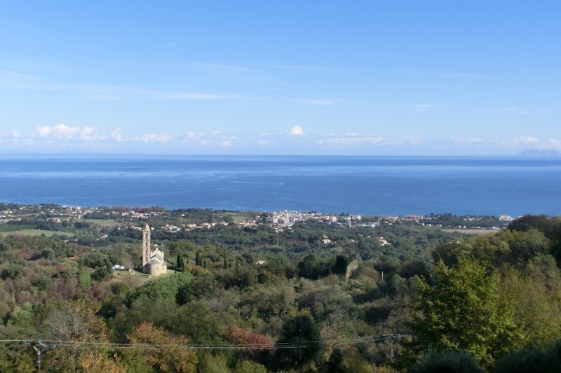Widok z San Nicolao w kierunku morza