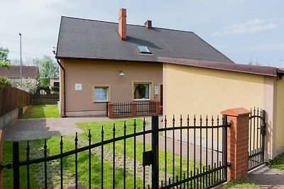 Ferienwohnung Bernstein EG oder OG