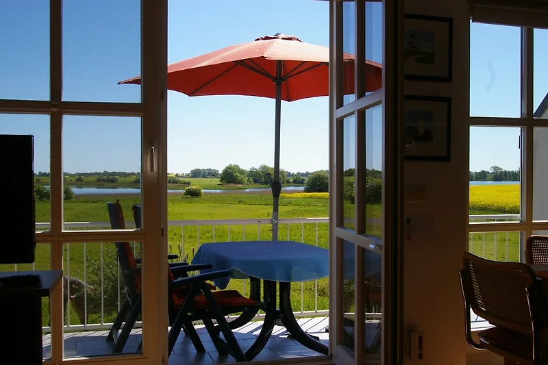 Uitzicht vanaf het balkon