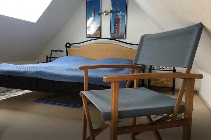Spitzboden mit Doppelbett